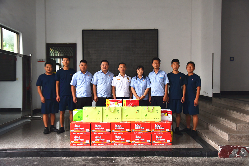 FUN乐天使官方网站慰问县消防中队